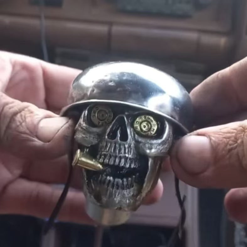 š„LAST 4 HOURS 57% OFF -ā ļøSkull Soldier Grip - Handcrafted Gear Knob