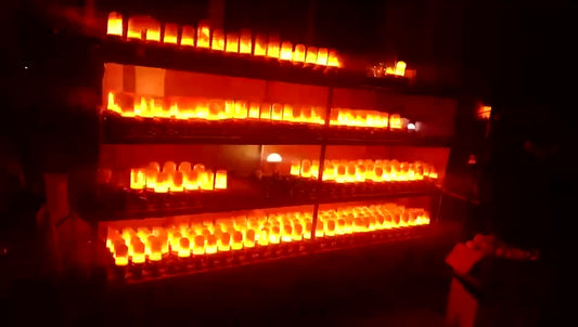🔥👻LED Flame Light Bulbs, 4 Modes Flickering Light Bulbs with Upside Down Effect
