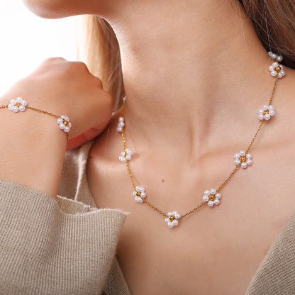 Exquisite Pearl Flower Necklace and Bracelet, Sweat-Resistant, Fade and Tarnish Proof