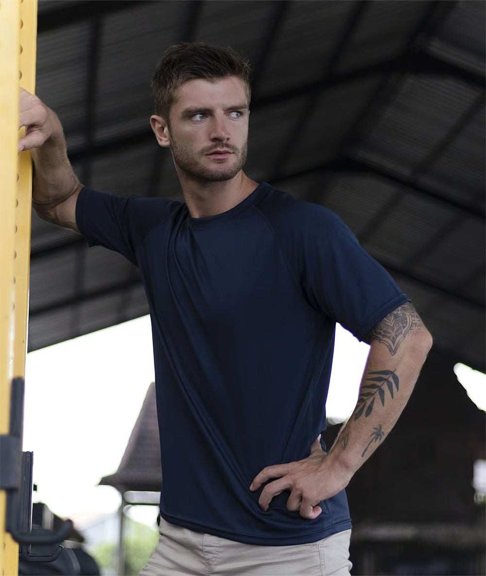 Men's Plain Round Neck Raglan Sleeve