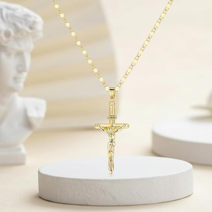 Sculpted Detail Crucifix Pendant