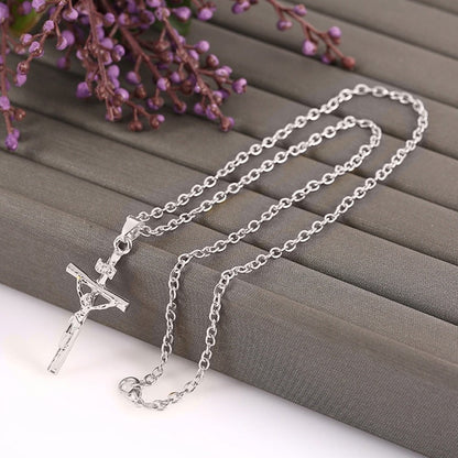 Sculpted Detail Crucifix Pendant