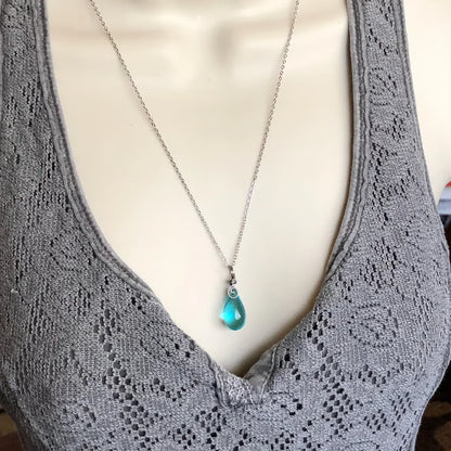 👐 Carry a Piece of History: Our Handcrafted Upcycled Mason Jar Earrings 💙